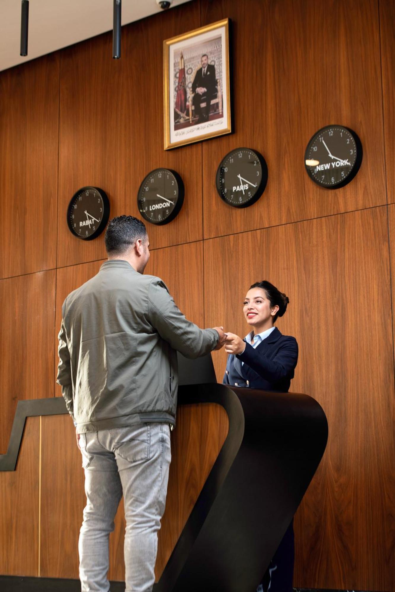 Aday Hotel Casablanca Esterno foto